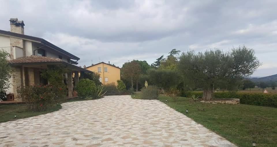 A Casa Di Mamma Rosy Bed & Breakfast เปรูจา ภายนอก รูปภาพ